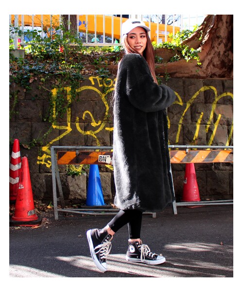 ANAP（アナップ）の「フェイクファーノーカラーコート（ジャケット/アウター・レディース・アイボリー/ピンク/ブラック・one size）」の15枚目の写真