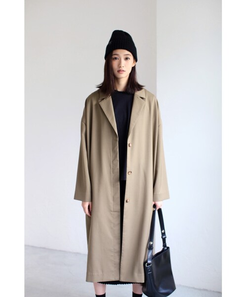 AZUL by moussy（アズールバイマウジー）の「AZUL by moussy ロングチェスターコート（ジャケット/アウター・レディース・CAM/KHA・S/M）」の2枚目の写真