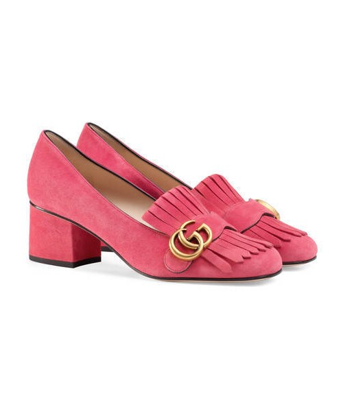 GUCCI（グッチ）の「〔マーモント〕 スエード ミッドヒールパンプス（パンプス・レディース・ピンク  レザー/レッド スエード/ホワイト  レザー/ピンク スエード/ライトピンク スエード/プラチナ  レザー/シルバー メタリッ レザー/ブルー ニューフローラ プリント レザー/ブラック スエード/ブラック  レザー・36.5 = 23.5 CM/37 = 24 CM/35 = 22 CM/35.5 = 22.5 CM/37.5 = 24.5 CM/34 = 21 CM/34.5 = 21.5 CM/36 = 23 CM/38 = 25 CM/38.5 = 25.5 CM/39 = 26 CM）」の17枚目の写真