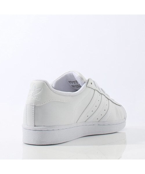 adidas（アディダス）の「オリジナルス スーパースター [Superstar WMNS]（スニーカー・レディース・ランニングホワイト/コアブラック/ランニングホワイト/ランニングホワイト/ランニングホワイト/ランニングホワ・22.0cm/22.5cm/23.0cm/23.5cm/24.0cm/24.5cm/25.0cm/25.5cm）」の9枚目の写真
