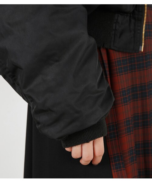 MOUSSY(マウジー)の「Moussy Vintage Ma-1(ジャケット/アウター・レディース・BLK・F)」の17枚目の写真