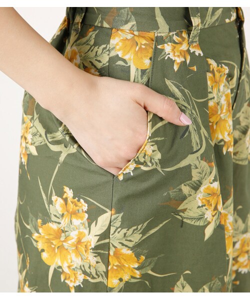 MOUSSY（マウジー）の「MOUSSY フラワー ワイドパンツ（その他