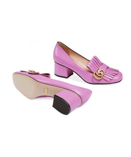 GUCCI（グッチ）の「スエード ミッドヒールパンプス（パンプス・レディース・ブルー ニューフローラ プリント レザー/ホワイト  レザー/ブラック スエード/ピンク スエード/シルバー メタリッ レザー/ピンク  レザー/ライトピンク スエード/ブラック  レザー/プラチナ  レザー/レッド スエード・34 = 21 CM/34.5 = 21.5 CM/35 = 22 CM/35.5 = 22.5 CM/36 = 23 CM/36.5 = 23.5 CM/37 = 24 CM/37.5 = 24.5 CM/38 = 25 CM/38.5 = 25.5 CM/39 = 26 CM）」の13枚目の写真