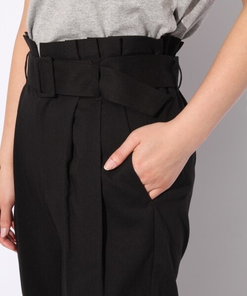 LOWRYS FARM（ローリーズファーム）の「TRリボン/ベルトツキパンツ（その他パンツ・レディース・ライトベージュ53/ネイビー88・F）」の9枚目の写真