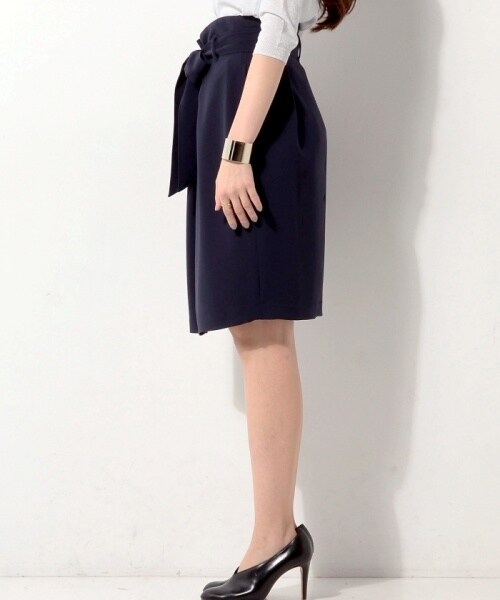 UNITED ARROWS(ユナイテッドアローズ)の「UNITED ARROWS UBCE ハイウエスト リボン タイトスカート(スカート・レディース・ライトグレー・38)」の11枚目の写真