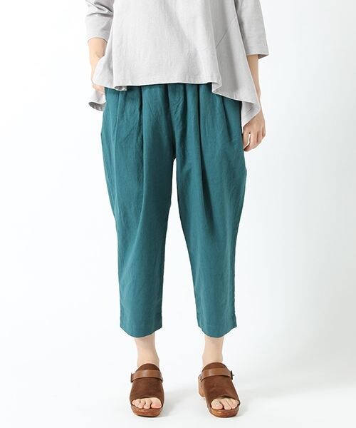 studio CLIP（スタディオクリップ）の「コットンリネン“BONTAM(ボンタン)”パンツ（その他パンツ・レディース・ベージュ55/グリーン70/オリーブ75/ダークブルー89・S/M/L）」の4枚目の写真