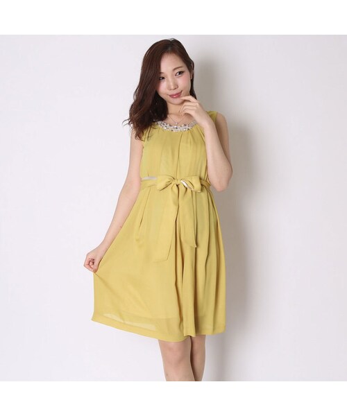 Apres Jour アプレジュール の アプレジュール Apres Jour 衿ビジュー変形タックドレス ワンピース Wear