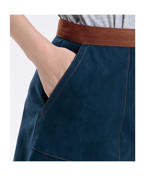 VIS(ビス)の「ViS ★9/17 ヒルナンデスでご紹介★スエードボンディング台形スカート(スカート・レディース・キャメル・M)」の7枚目の写真