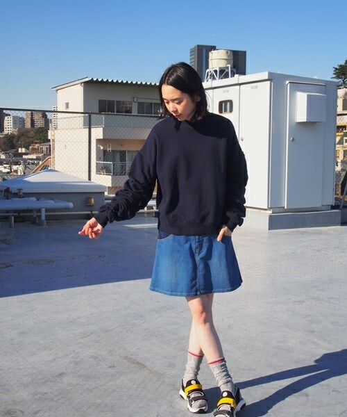 FRAPBOIS（フラボア）の「シャーリンウラケ（スウェット・レディース・ネイビー/グレー/カーキ・1）」の6枚目の写真