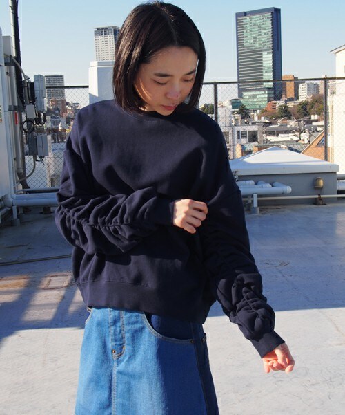 FRAPBOIS（フラボア）の「シャーリンウラケ（スウェット・レディース・ネイビー/グレー/カーキ・1）」の5枚目の写真