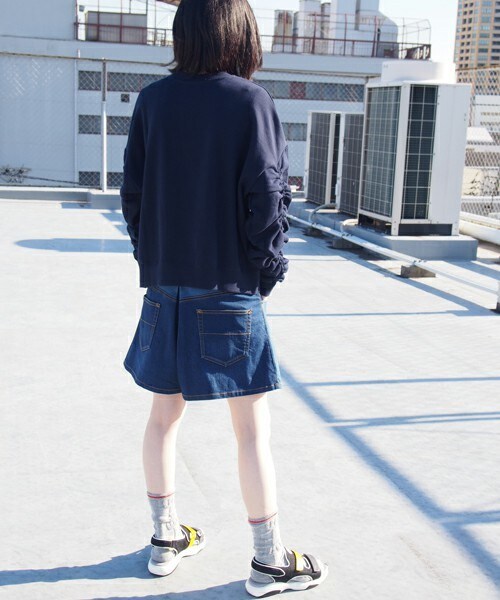 FRAPBOIS（フラボア）の「シャーリンウラケ（スウェット・レディース・ネイビー/グレー/カーキ・1）」の8枚目の写真