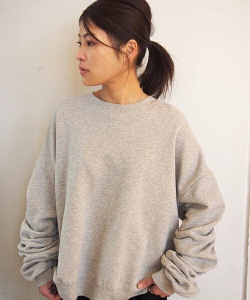 FRAPBOIS（フラボア）の「シャーリンウラケ（スウェット・レディース・ネイビー/グレー/カーキ・1）」の2枚目の写真