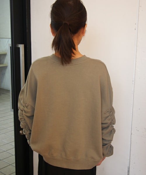 FRAPBOIS（フラボア）の「シャーリンウラケ（スウェット・レディース・ネイビー/グレー/カーキ・1）」の12枚目の写真
