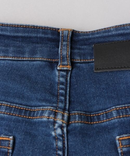 JEANASIS（ジーナシス）の「DENIMシルキースキニーパンツ（デニムパンツ・レディース・グレー(15)・S）」の5枚目の写真