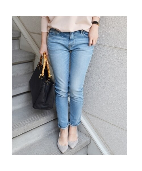 SHIPS(シップス)の「シップス ■一部追加予約■スキニーデニム◆(デニムパンツ・レディース・ネイビー/ライトブルー・XS/S/M/L)」の2枚目の写真