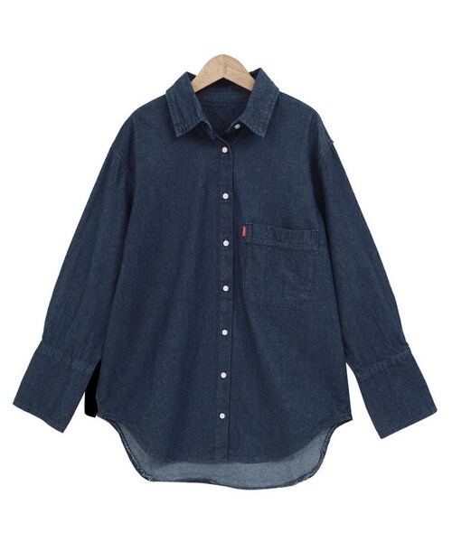 Dailyabout(デイリーアバウト)の「ベーシックラウンドヘムルーズフィットデニムシャツ(P0000WMM)(シャツ/ブラウス・レディース・FREE)」の1枚目の写真