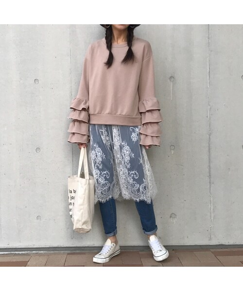 copine（コピン）の「再入荷!ボリューム袖フリルラウンドネックプルオーバー(4color)（スウェット・レディース・その他）」の1枚目の写真