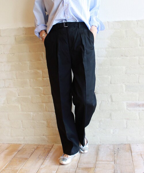 FRAMeWORK（フレームワーク）の「≪予約≫ベルトツキ ワイド チノパンツ◆（パンツ・ホワイト/34/在庫あり/36/38/40）」の4枚目の写真