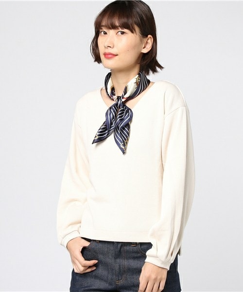 archives（アルシーヴ）の「スカーフ付きＶネックプルオーバー（Tシャツ/カットソー・レディース・オフホワイト/ブラック/ピンク系その他・MEDIUM）」の2枚目の写真