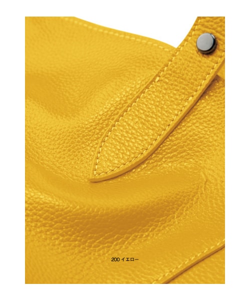 DoCLASSE（ ドゥクラッセ）の「本革8ポケットバッグ・中サイズ（トート