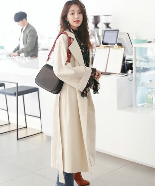 DHOLIC（ディーホリック）の「ストラップSETフード付きロングトレンチコート（トレンチコート・レディース・FREE）」の2枚目の写真