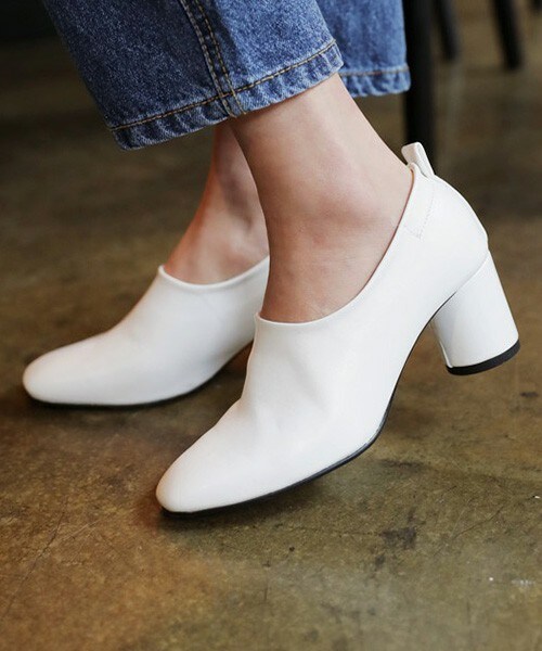 DHOLIC(ディーホリック)の「ミドルヒールブーティパンプス(パンプス・レディース・225-250)」の1枚目の写真