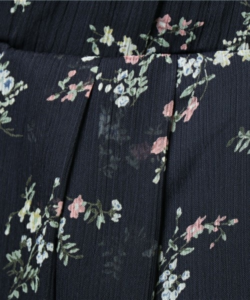 archives（アルシーヴ）の「花柄ワイドパンツ（その他パンツ・レディース・オフホワイト/ブラック/ネイビー・MEDIUM）」の13枚目の写真