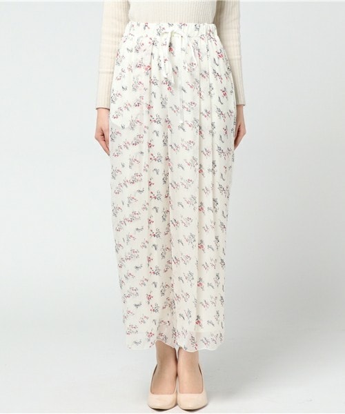 archives（アルシーヴ）の「花柄ワイドパンツ（その他パンツ・レディース・オフホワイト/ブラック/ネイビー・MEDIUM）」の4枚目の写真