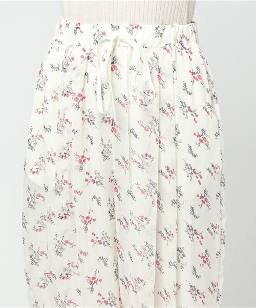 archives（アルシーヴ）の「花柄ワイドパンツ（その他パンツ・レディース・オフホワイト/ブラック/ネイビー・MEDIUM）」の7枚目の写真