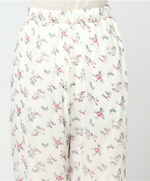 archives（アルシーヴ）の「花柄ワイドパンツ（その他パンツ・レディース・オフホワイト/ブラック/ネイビー・MEDIUM）」の8枚目の写真