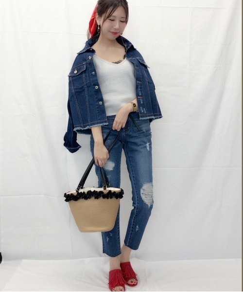 archives（アルシーヴ）の「【ZOZO先行予約】カットオフＧジャン（デニムジャケット・レディース・ダークブルー/ロイヤルブルー・MEDIUM）」の6枚目の写真