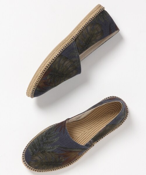 RAGEBLUE（レイジブルー）の「＜超軽量！＞EVAエスパ（シューズ・ホワイト/ブラック系(ボーダー)/サーモンピンク/グリーン/ネイビー/ネイビー系(ボタニカル柄)）」の4枚目の写真