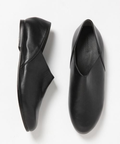 RAGEBLUE(レイジブルー)の「<2WAY仕様>レザースリッポンシューズ(シューズ・ブラック/ブラウン)」の1枚目の写真