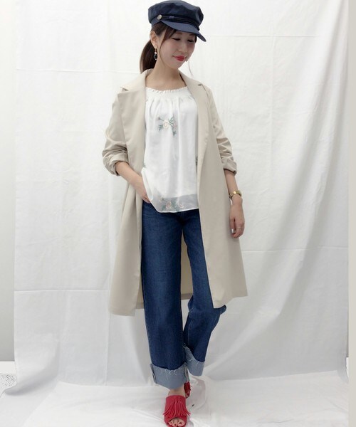 archives（アルシーヴ）の「【ZOZO限定先行予約】ポリエステルガウンコート（トレンチコート・レディース・アイボリー/グレー・MEDIUM）」の5枚目の写真