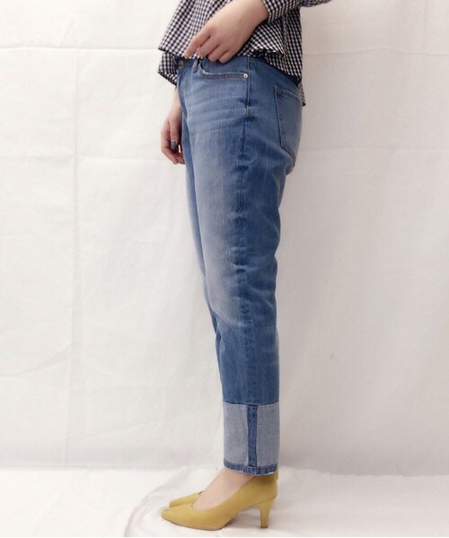 Cheek（チーク）の「[ZOZO先行予約]デニムロールアップ風パンツ（デニムパンツ・レディース・ブルー/ネイビー・SMALL/MEDIUM）」の3枚目の写真