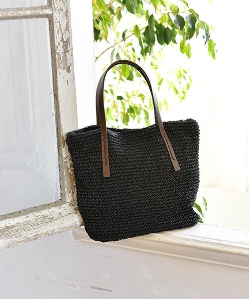 studio CLIP（スタディオクリップ）の「2WAYペーパートートバッグ（バッグ・ブラックボーダー/グリーンボーダー/ブラック/ナチュラル/キャメル）」の3枚目の写真