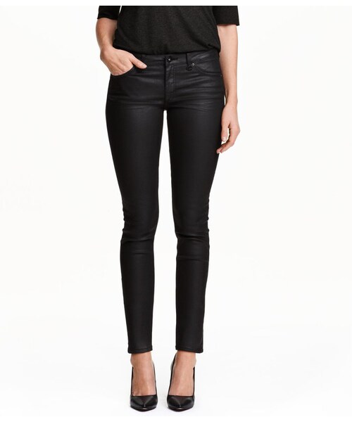 H&M（エイチ・アンド・エム）の「H&M - Super Skinny Low Jeans - Black - Ladies（デニムパンツ・レディース・Black・25/32）」の3枚目の写真