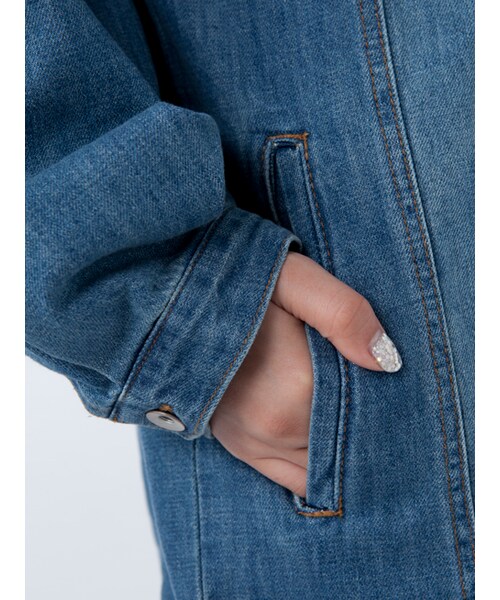 w closet(ダブルクローゼット)の「【S/S】ウォッシュ加工ビッグロングGジャン(ジャケット/アウター・レディース・ブルー/ネイビー・FREE)」の11枚目の写真