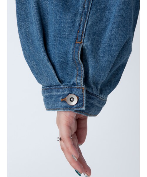 w closet(ダブルクローゼット)の「【S/S】ウォッシュ加工ビッグロングGジャン(ジャケット/アウター・レディース・ブルー/ネイビー・FREE)」の10枚目の写真
