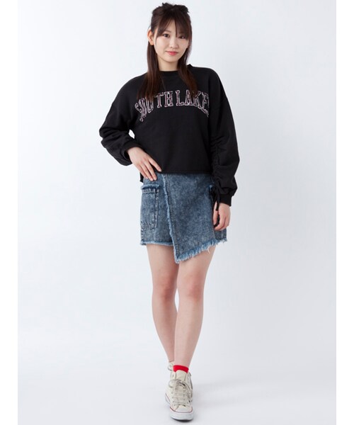 w closet（ダブルクローゼット）の「【S/S】プリント入りドロストプルオーバー（トップス・レディース・ボルドー/ブルー/ブラック・FREE）」の12枚目の写真