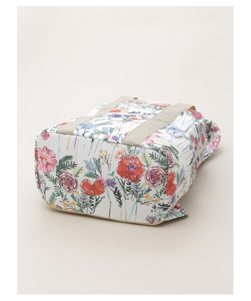 HAKKA KIDS(ハッカキッズ)の「ペンシルフラワープリント マザーズリュック(バッグ・レディース・レッド/ブルー・F)」の8枚目の写真