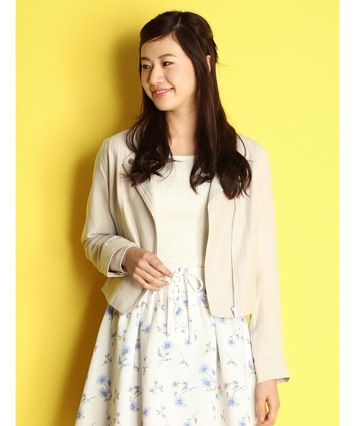 Honeys（ハニーズ）の「ノーカラージャケット（ジャケット・コート・レディース・キャメル/グレー/ベージュ・Ｍ/Ｌ）」の3枚目の写真