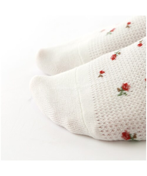 靴下屋（クツシタヤ）の「クルクルワッフル花柄ソックス（ソックス・靴下・レディース・オフホワイト/グレーモク/チャコールモク/シャーベット/カーキ/メイブルー/インディゴブルー・22.0～24.0cm）」の14枚目の写真