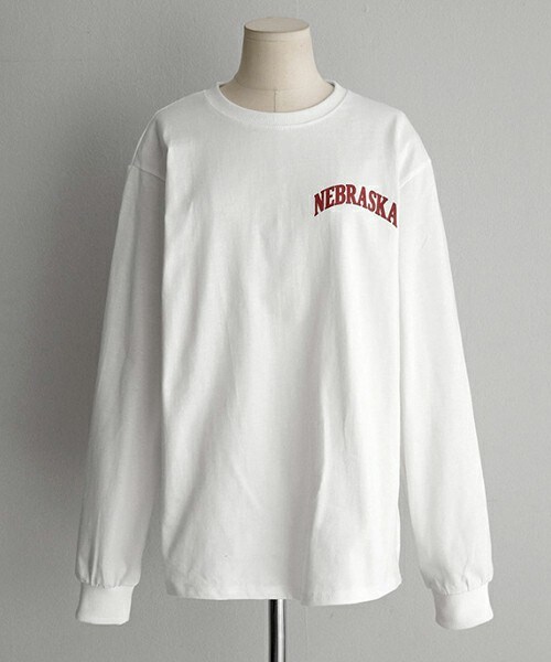DHOLIC（ディーホリック）の「NEBRASKAロゴスウェットTシャツ（Tシャツ/カットソー・レディース・FREE）」の2枚目の写真