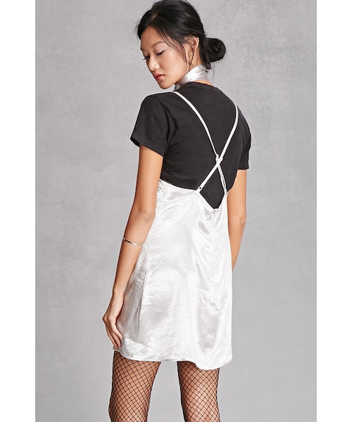 FOREVER 21（フォーエバー トゥエンティーワン）の「FOREVER 21+ Reverse Choker Slip Dress（ワンピース・レディース・Pink/Silver・S/L）」の7枚目の写真