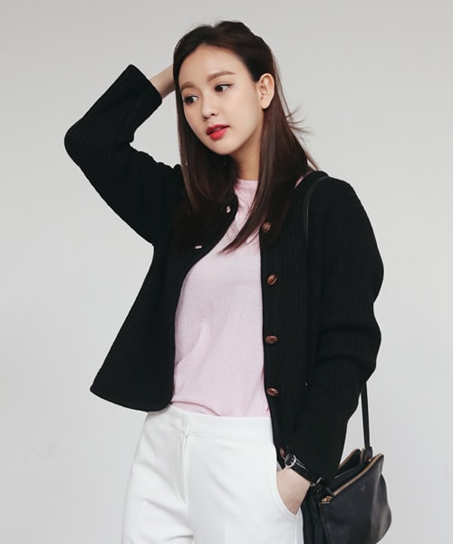 DHOLIC（ディーホリック）の「ラウンドネックボタンカーディガン（カーディガン/ボレロ・レディース・FREE）」の2枚目の写真