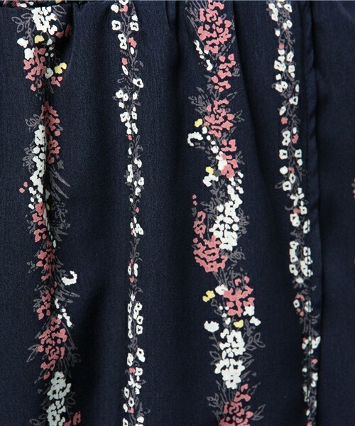 archives（アルシーヴ）の「ストライプ花柄スリットスカート（スカート・レディース・オフホワイト/ブラック/ネイビー・MEDIUM）」の10枚目の写真