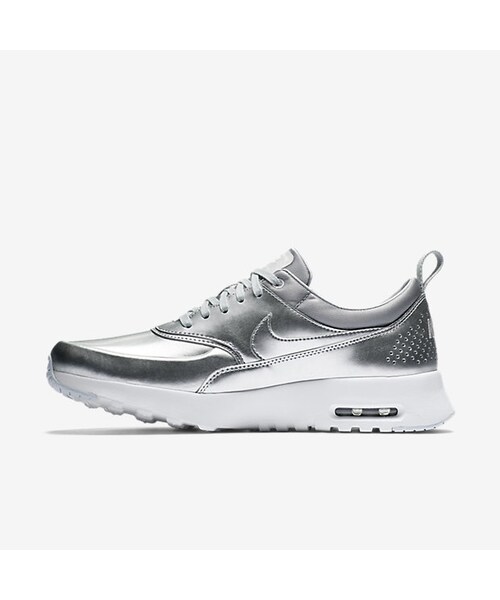 NIKE（ナイキ）の「Nike Air Max Thea Women's Shoe（スニーカー・レディース・Metallic Silver/Pure Platinum/White/Met・5）」の2枚目の写真