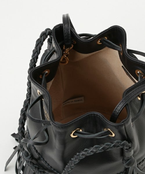 J&M Davidson(ジェイアンドエムデヴィッドソン)の「J&M DAVIDSON M CARNIVAL(ショルダーバッグ・レディース・ホワイト/ブラック/ネイビー・FREE)」の7枚目の写真