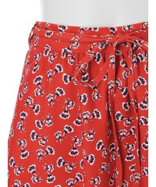 MURUA（ムルーア）の「【2017年春新作】little flowerフレアスカート（スカート・レディース・ブラック/レッド・1/2）」の8枚目の写真